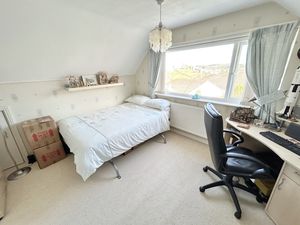 Photo 19- click for photo gallery